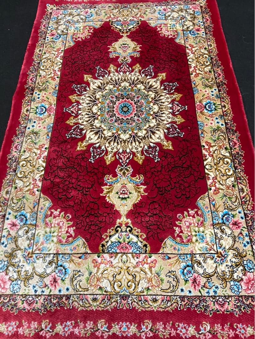 最高級希少作 ペルシャ絨毯 イラン クム産シルク100% 手織り　289万ノット