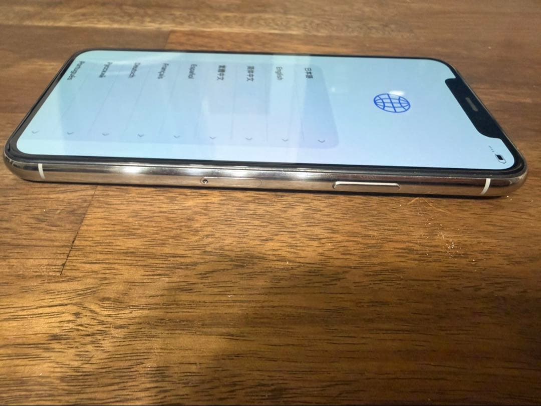 iPhone 11 Pro、シルバー、本体箱イヤホンステッカー付き