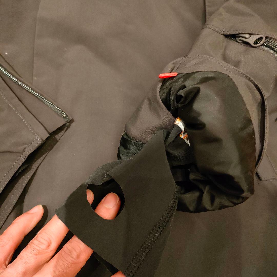 【美品】バートン スノーボードウェア 女性用 Mサイズ