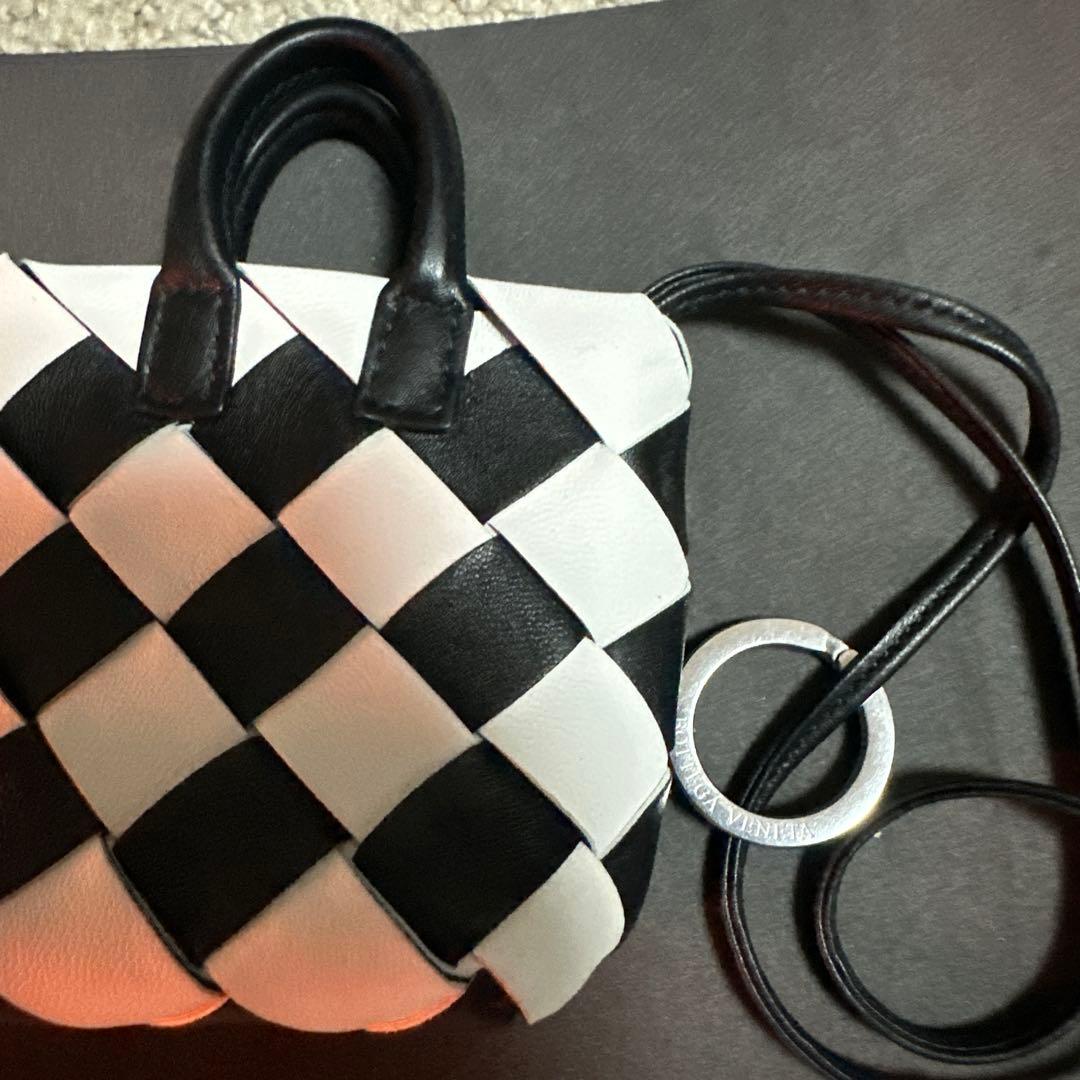 ボッテガヴェネタ バッグチャーム