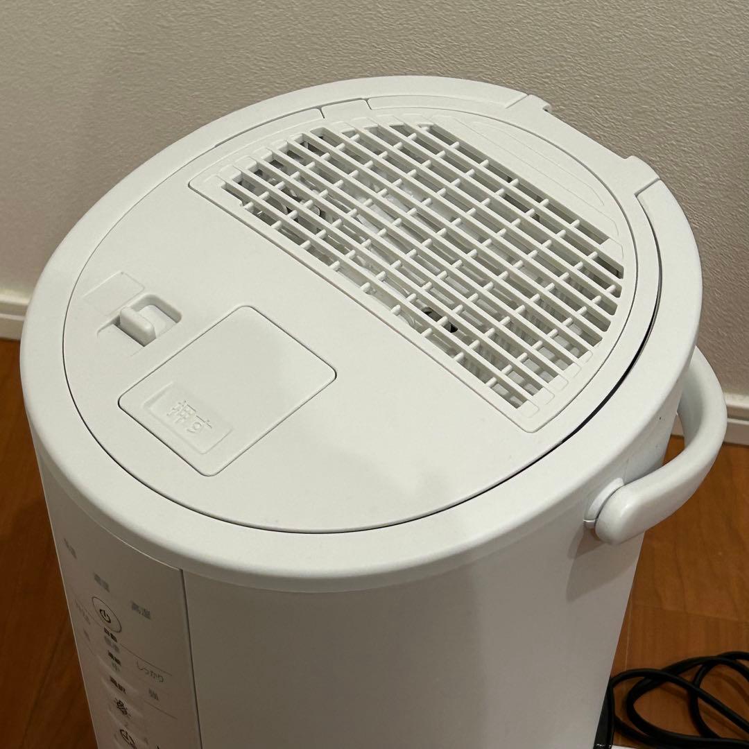 象印　加湿器　ZOJIRUSHIEE-DE50-WA スチーム式加湿器