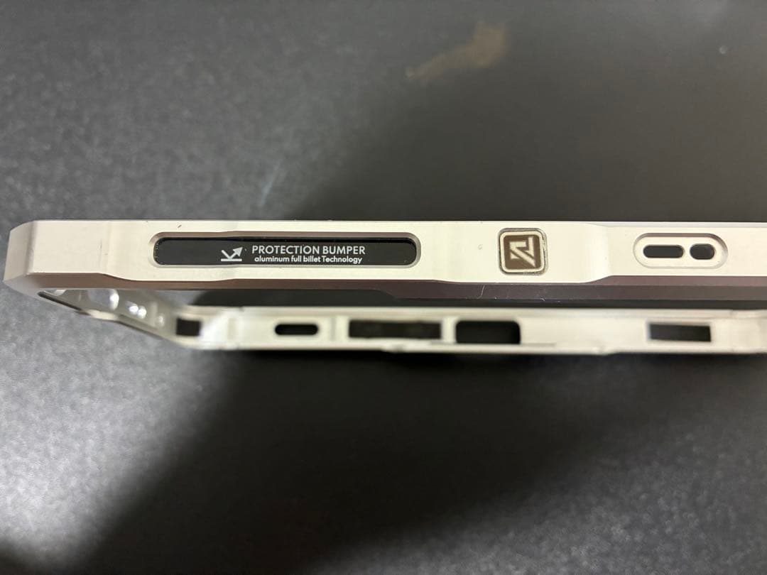 美品 SONY Xperia 1 VI 256GB SIMフリー本体＋純正ケース