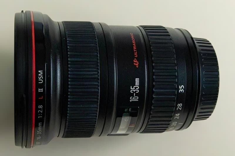Canon EF 16-35mm f/2.8L II USM　広角ズームレンズ