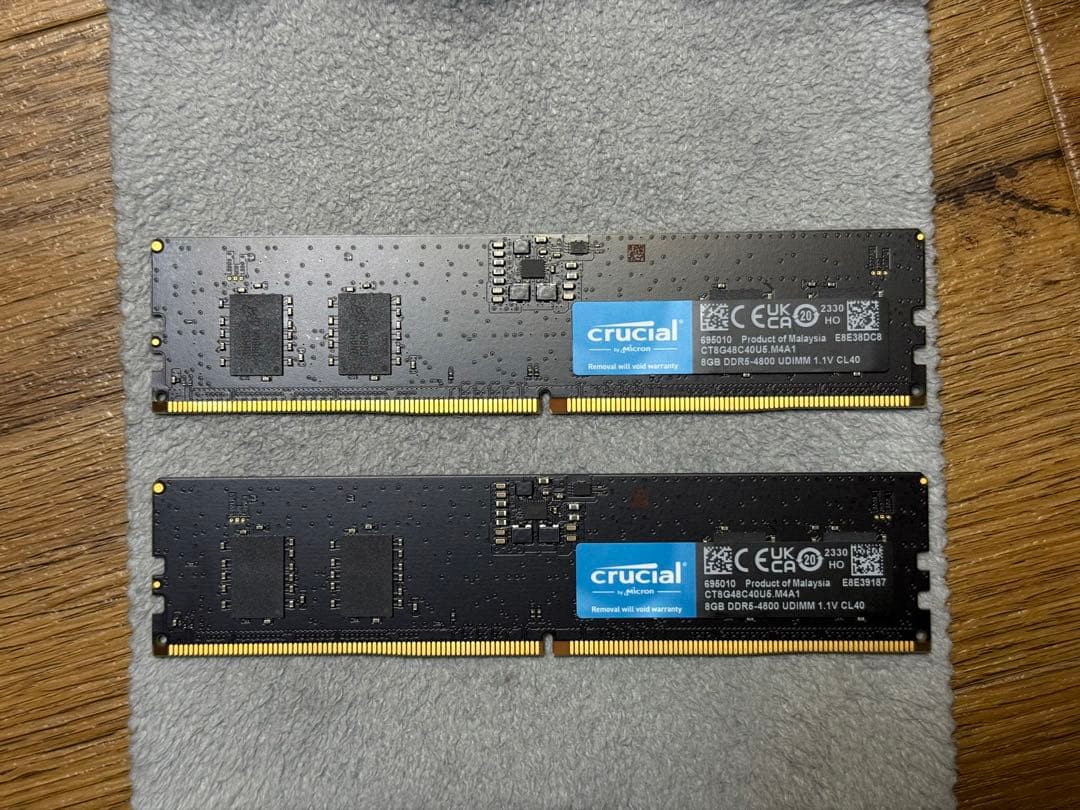 メモリー Crucial DDR5 4800 8*2 16GB