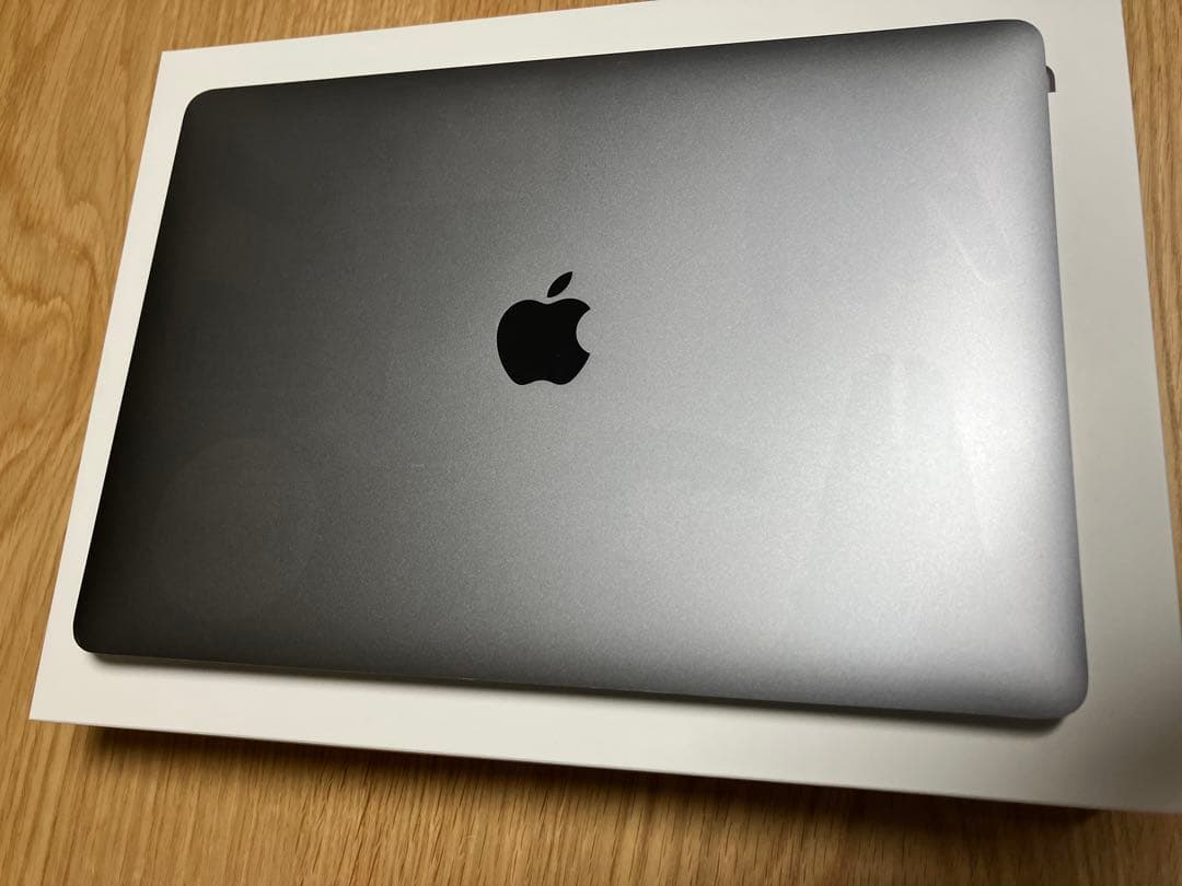 MacBook Air M1 メモリ16GB ストレージ512GB 13インチ