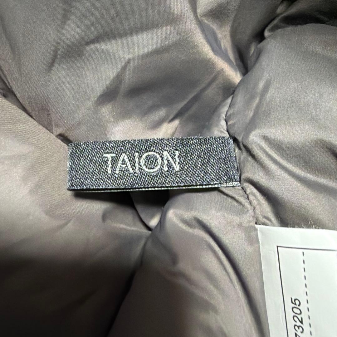 TAION×White Mountaieeringダウンジャケット