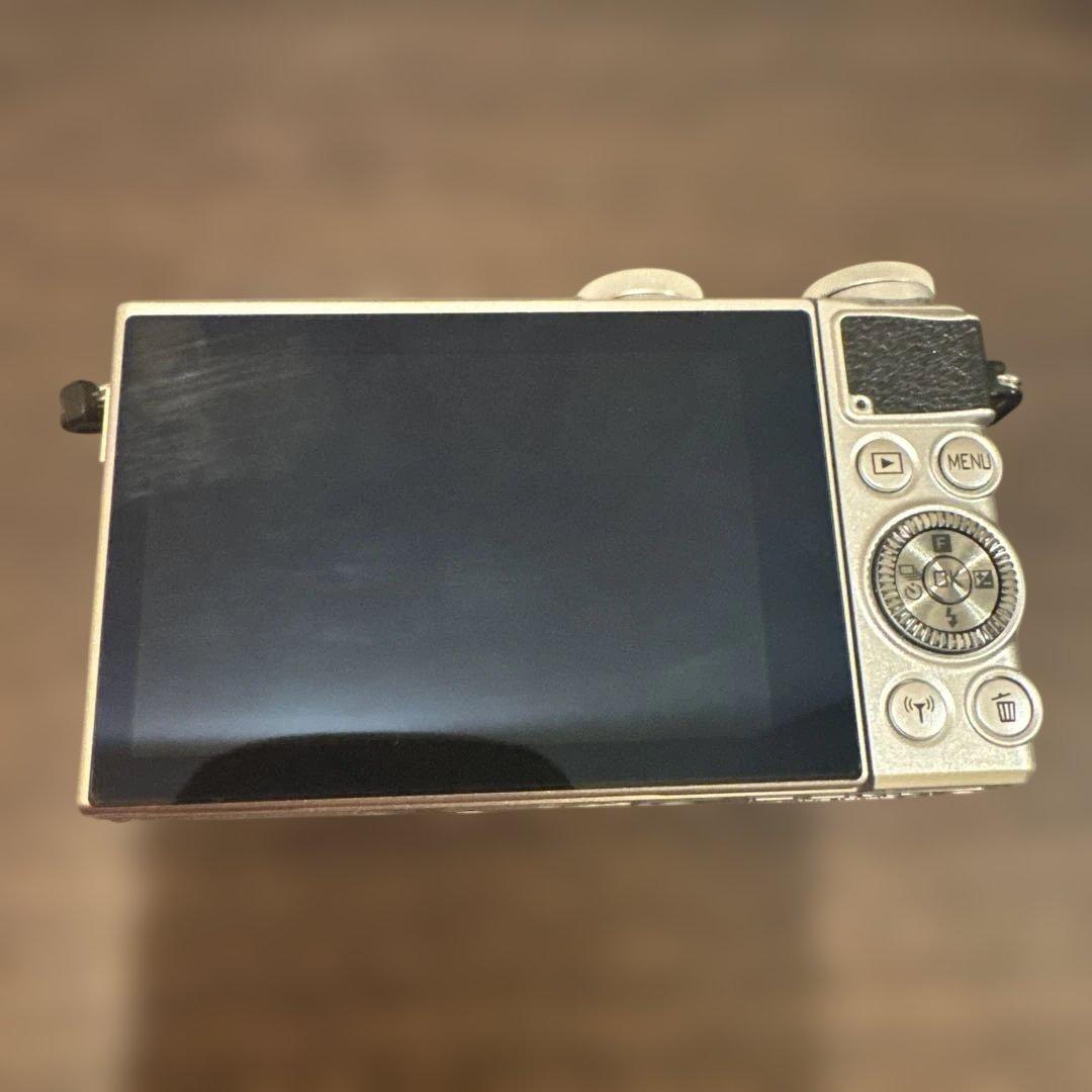 Nikon 1 J5 ミラーレスカメラ ダブルレンズキット