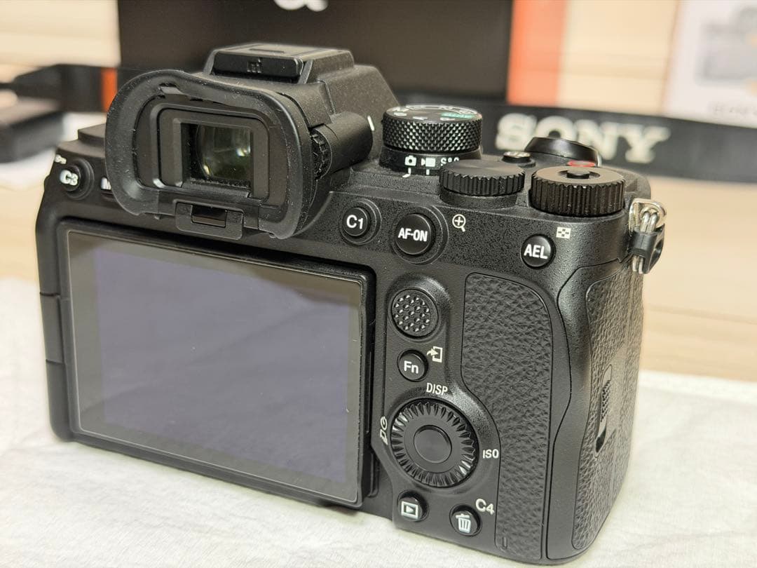 【値下げしました】SONY α7Ⅳ ミラーレスカメラ ILCE-7M4