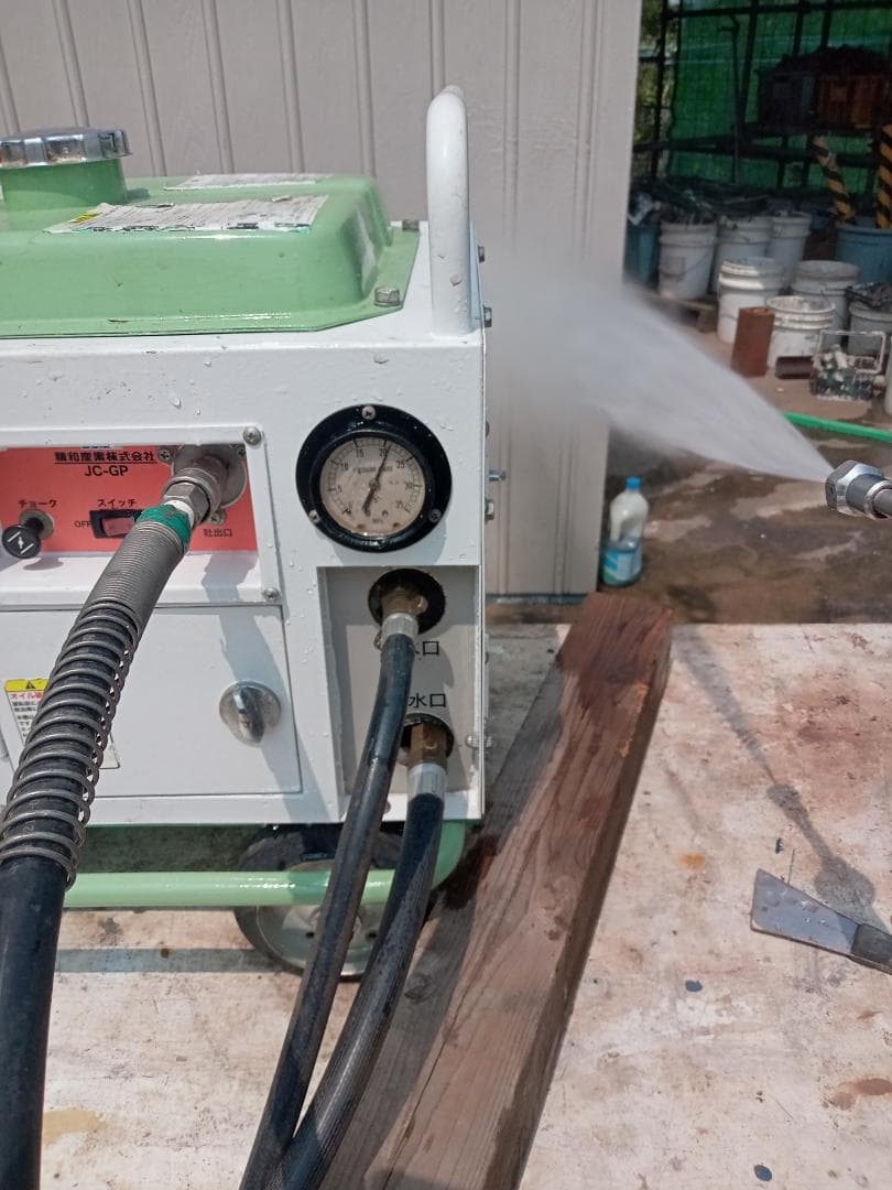 JC-1513GP高圧洗浄機 ホースリール付きフルセットです。