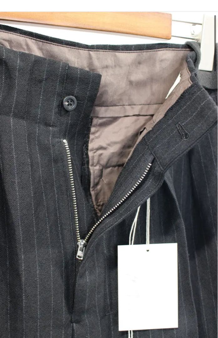 パンツ ANCELLM STRIPE WOOL WIDE SLACKS