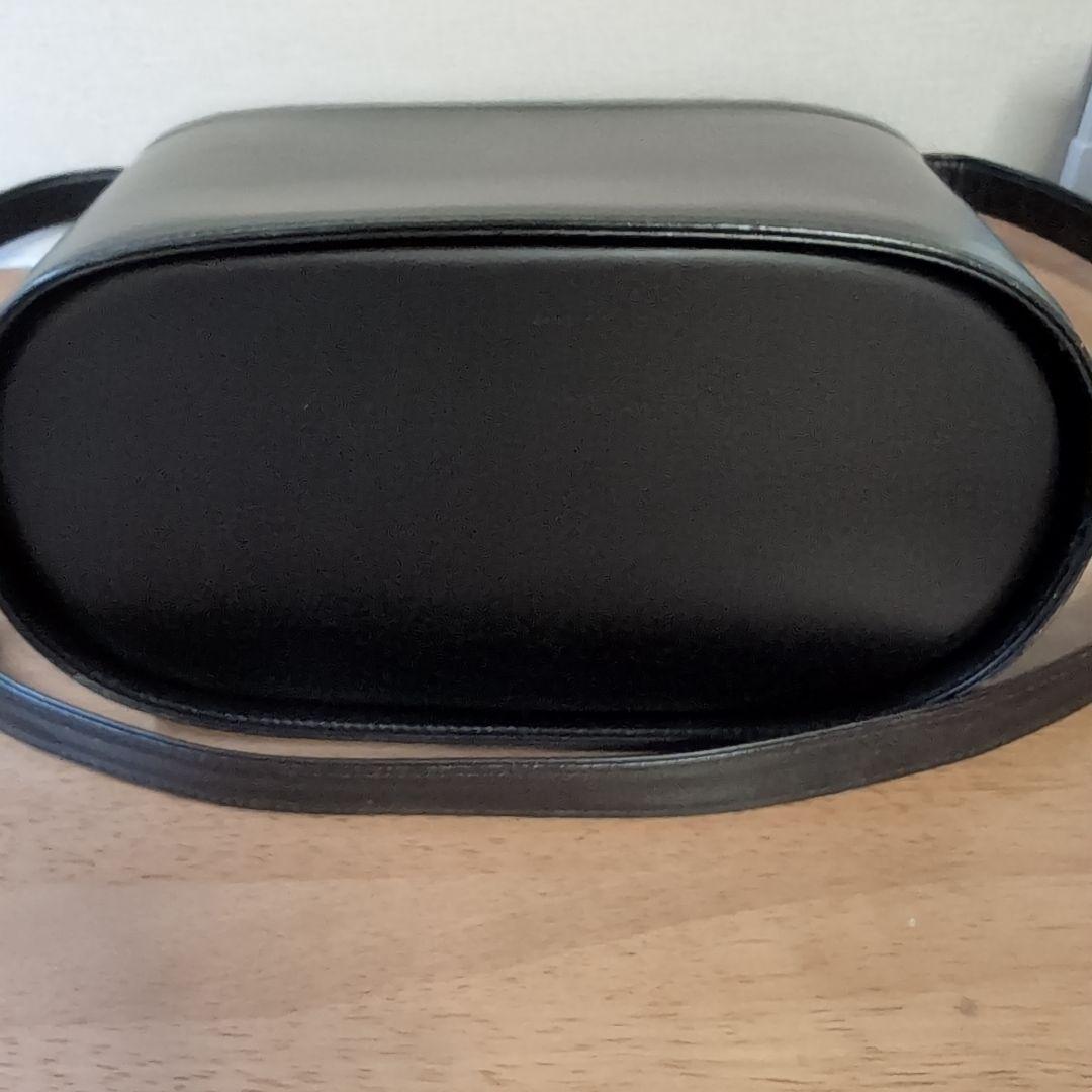 Burberry ショルダーバッグ 黒