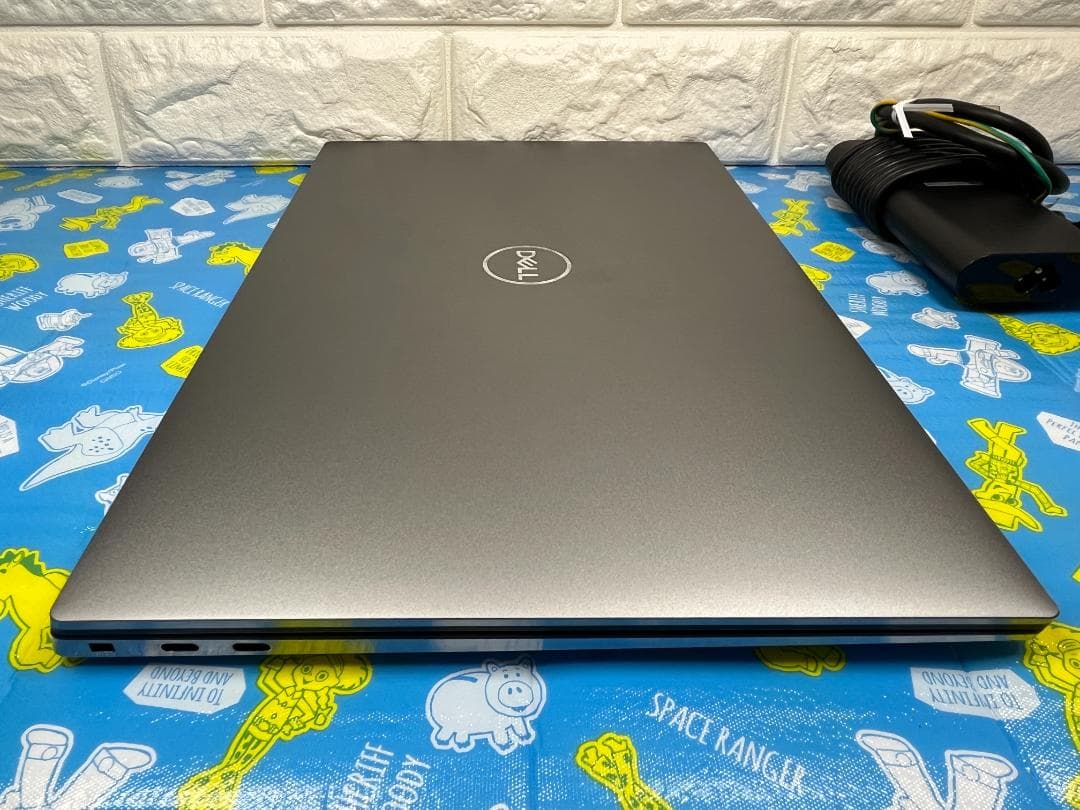 Precision 5550 超美品 UHD+ 15.6型 タッチ 限定品