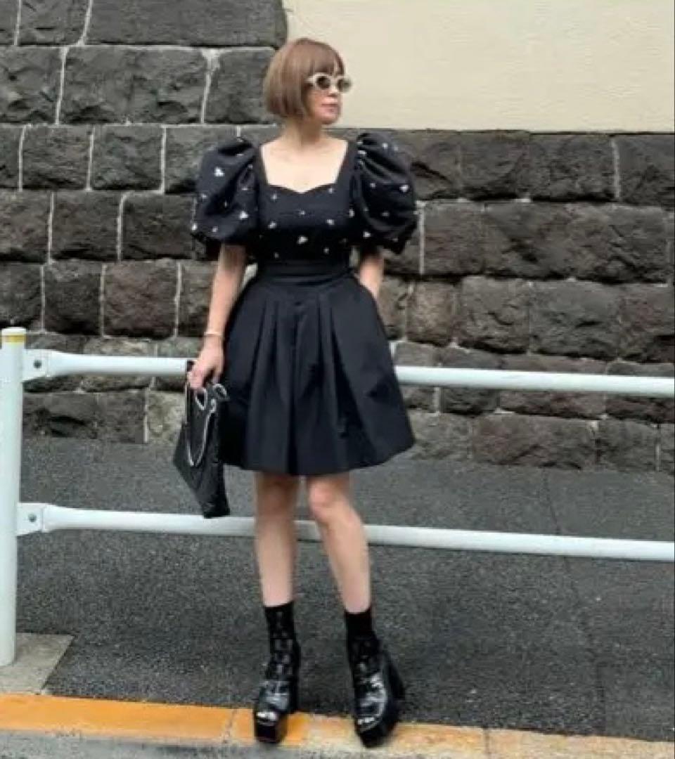 cygne スタイルアップショートパンツ Karine 黒