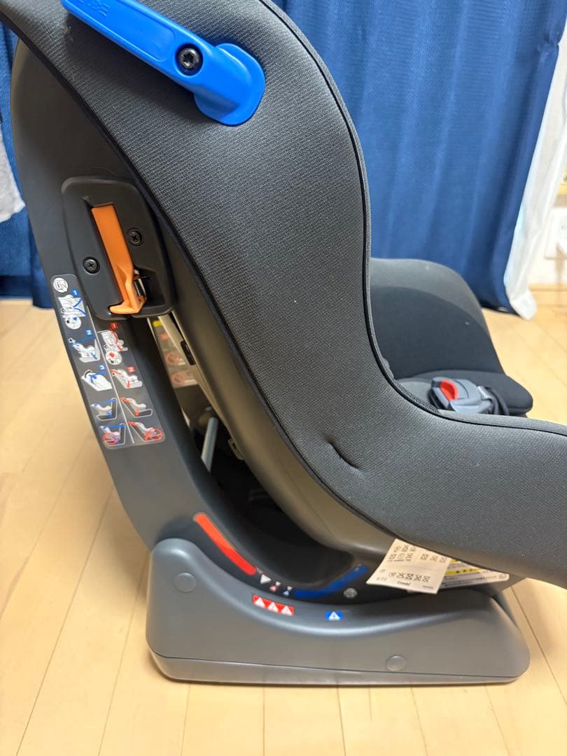 Combi　WEGOサイドブロテクションLH チャイルドシート