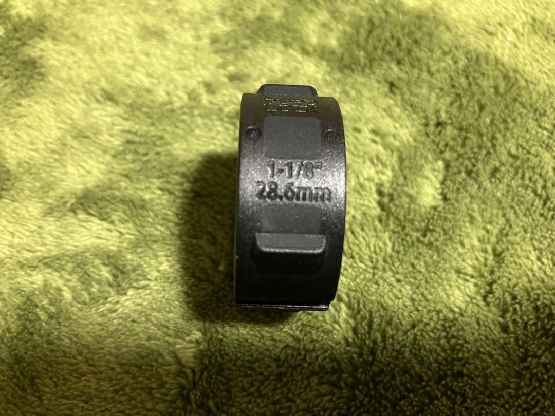 Redge様　ワイヤレス充電ヘッド付　衝撃吸収ダンパー付　ハンドルバーマウント