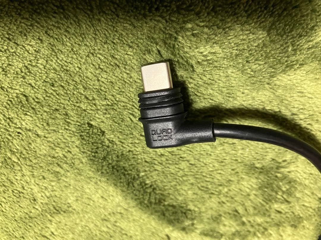 Redge様　ワイヤレス充電ヘッド付　衝撃吸収ダンパー付　ハンドルバーマウント