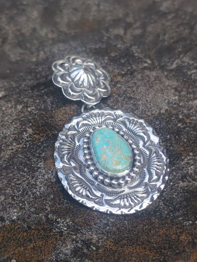 在庫処分! 最終値下げ! リポウズ スタンプワーク ハチタターコイズ ペンダント