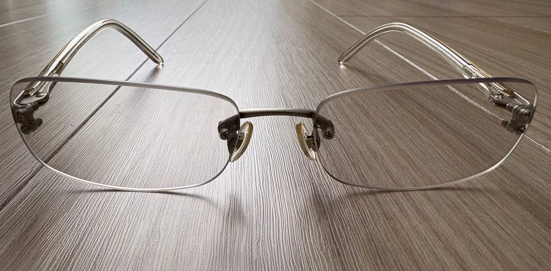 PRADA 53F シルバー スクエアメガネ