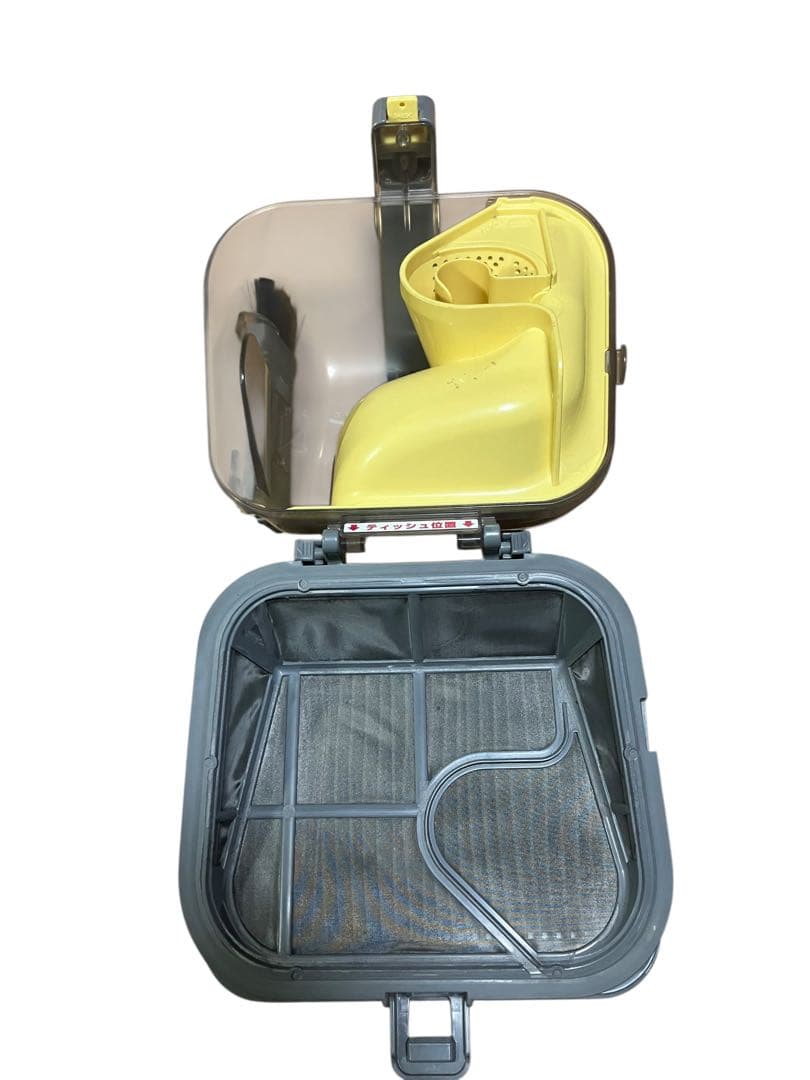 シナモン 　SANYO 三洋　サイクロン掃除機SC-XD1000 8年製