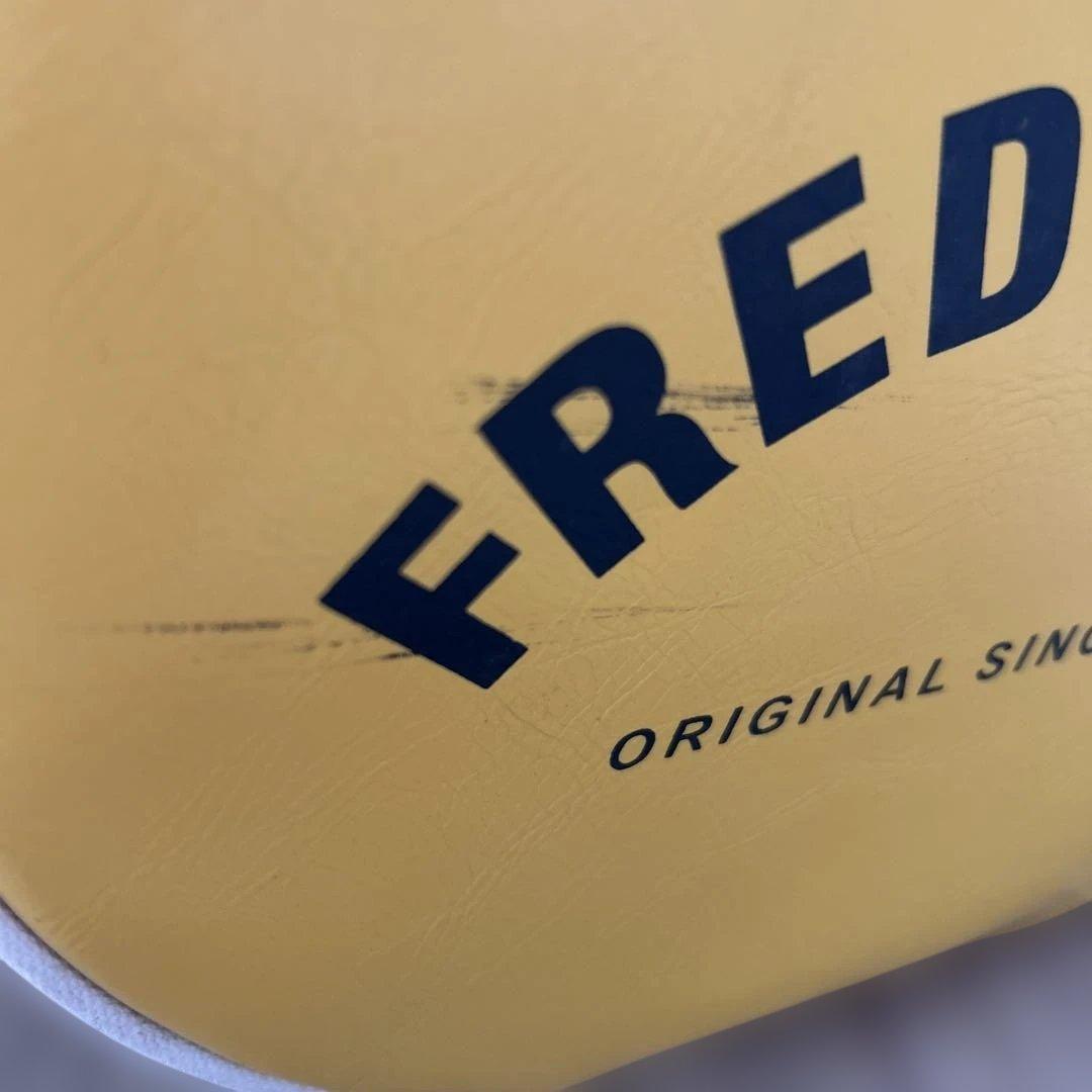 FRED PERRY 　フレッドペリー バレルバック ボストンバッグ ブラック