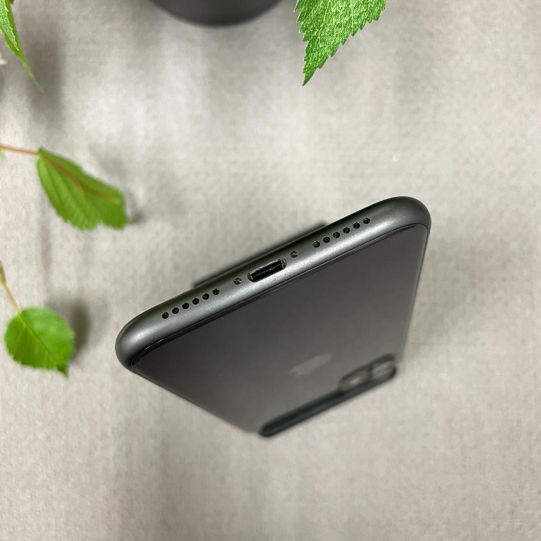 iPhone 11 128GB ブラック 国内SIMフリー 送料無料