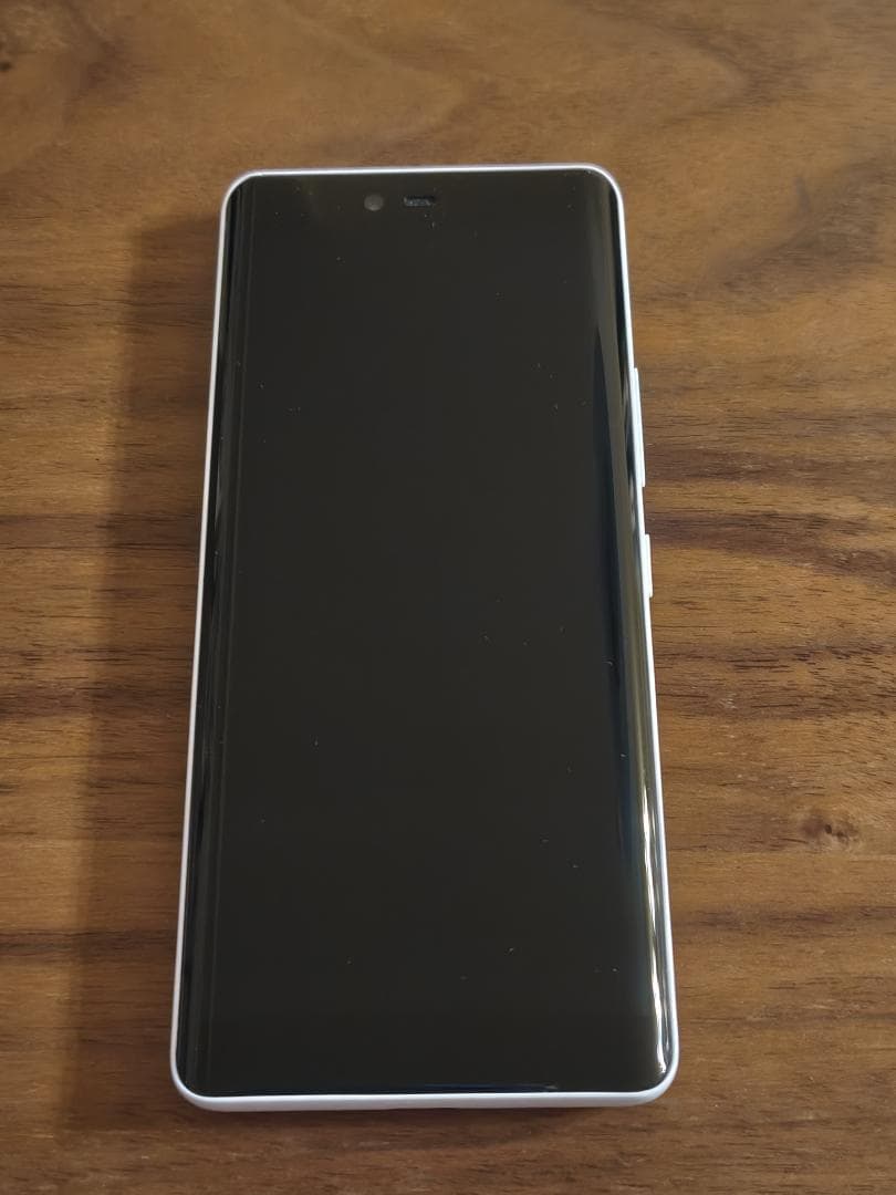 Rakuten Hand 5G P780 ホワイト 本体 楽天モバイル 中古