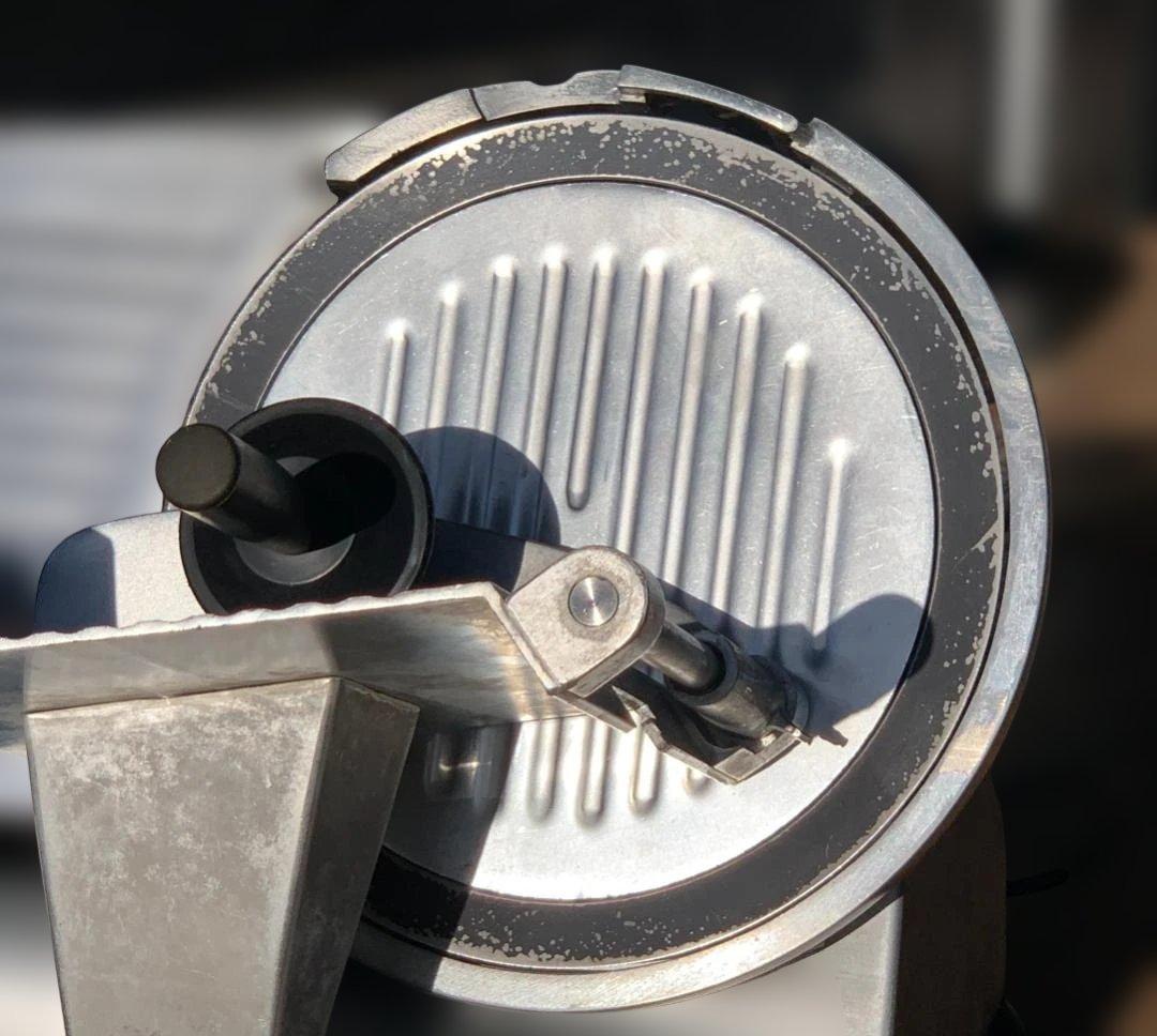 電動ミートスライサー