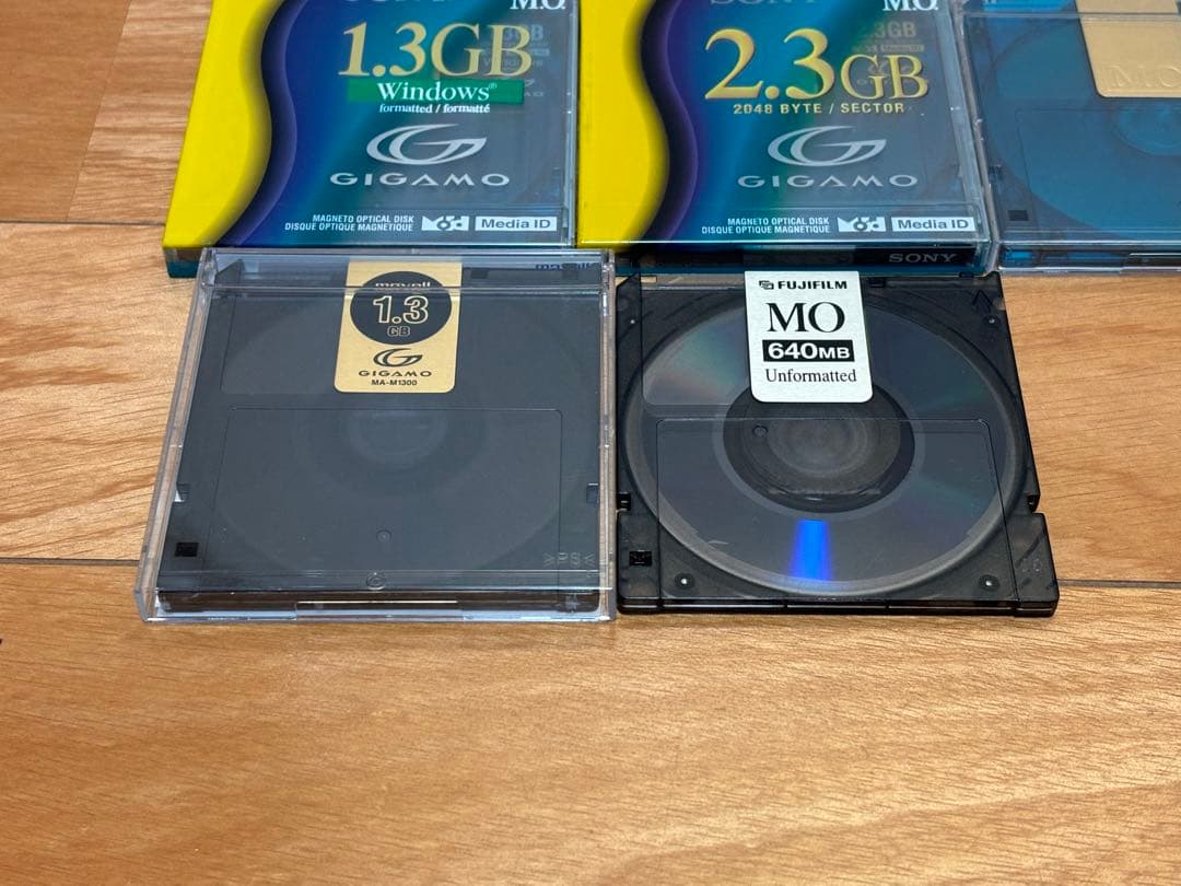 ロジテックMOドライブ 2.3GB LMO-FB2360U2 おまけ付き