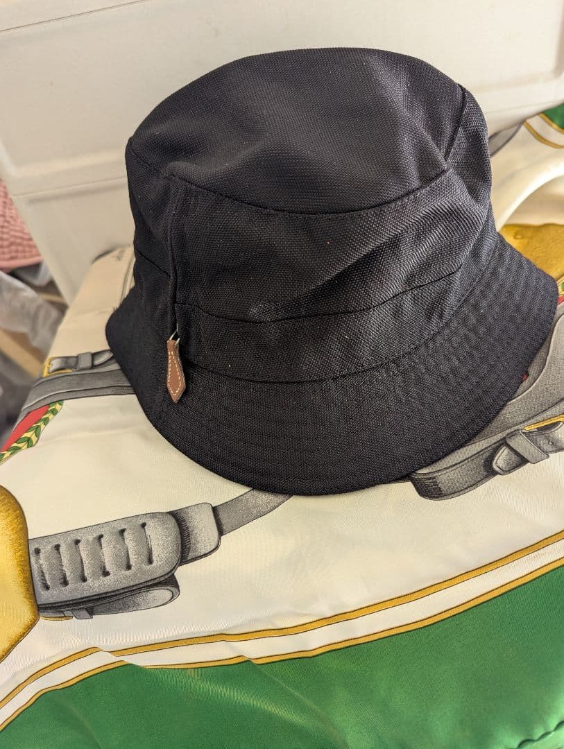 エルメス　マッキントッシュ　黒いバケットハット サイズ60