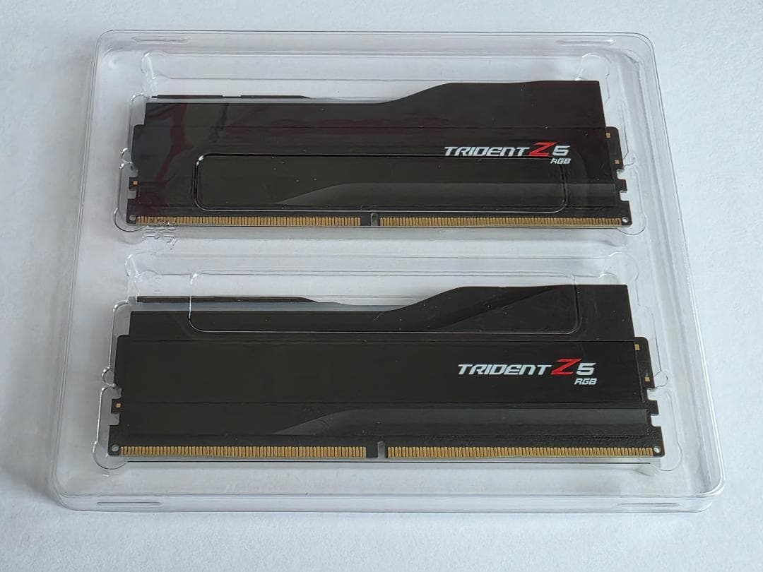 G SKILL DDR5-6000 16x2 32GB RGB 【ジャンク扱い】