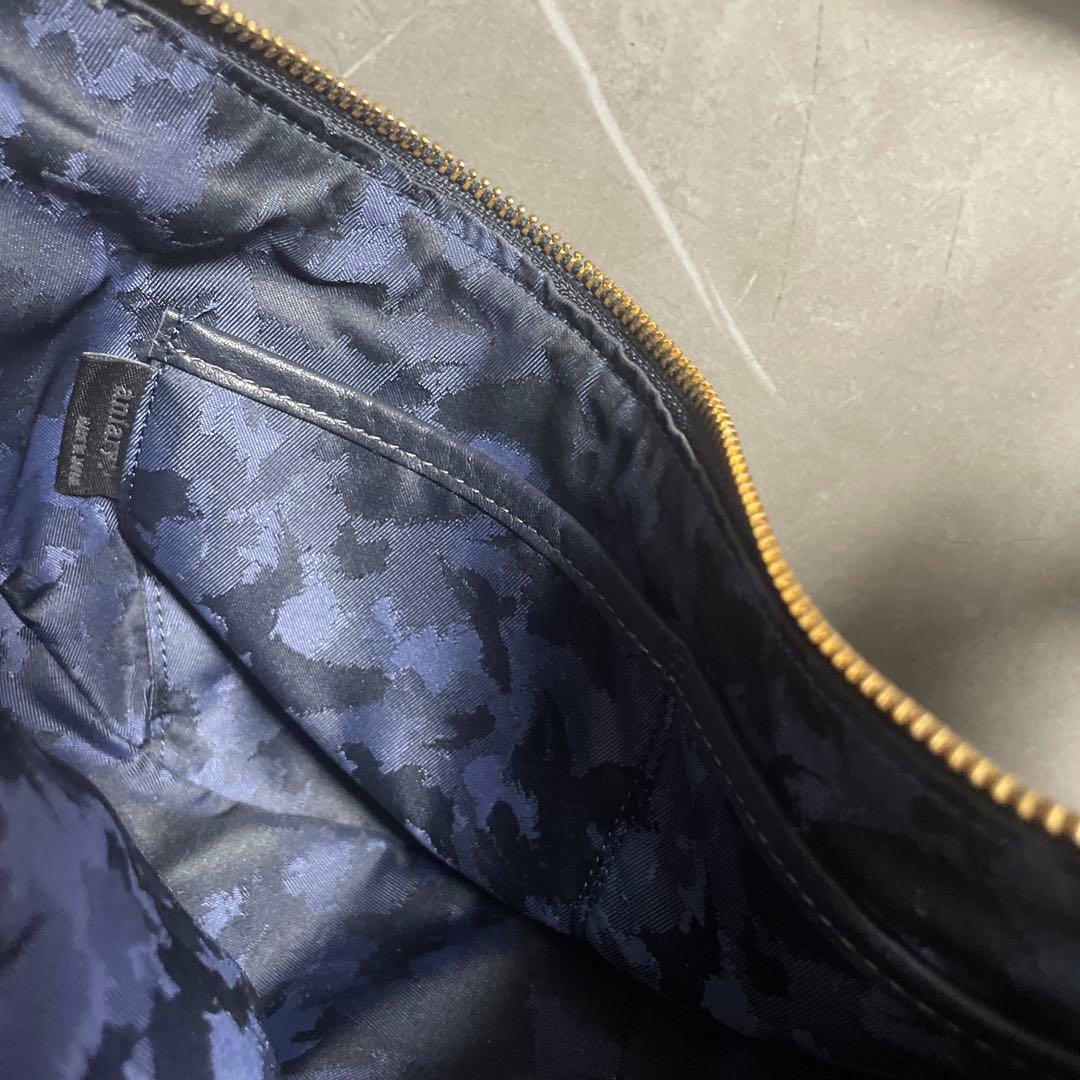 アニアリ　三日月　ショルダーバッグ