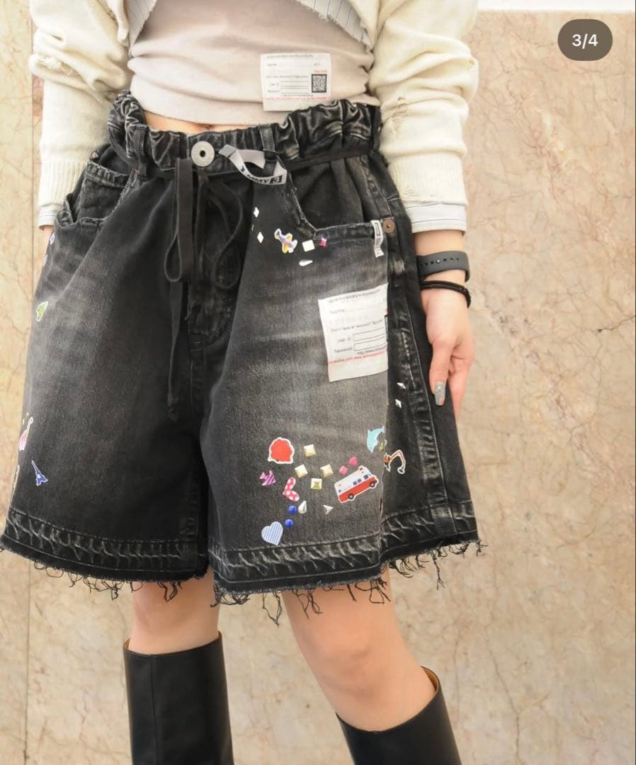 【新品タグ付き】ミハラヤスヒロ ステッカー ショートパンツ36