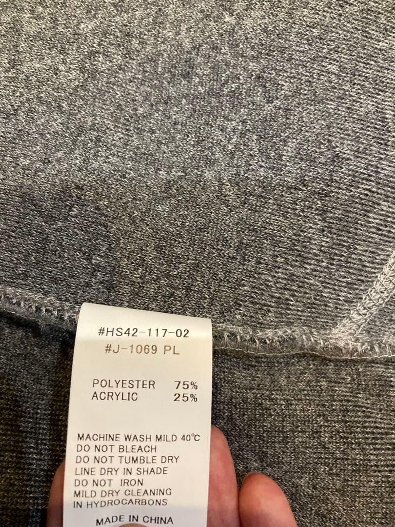 Gymphlexジムフレックスフード付きボアベスト　くるみボタンタイプ