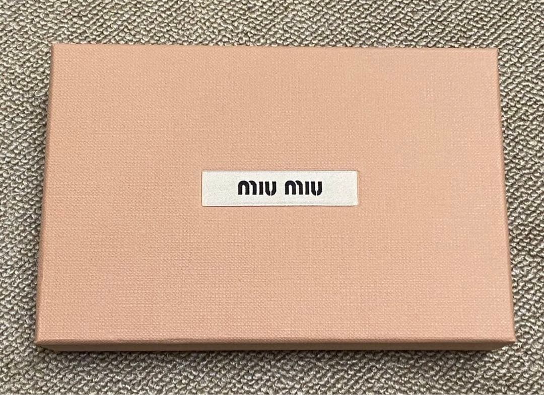 新品未使用★miumiu ミュウミュウ iPhoneケース手帳型ブルー正規品