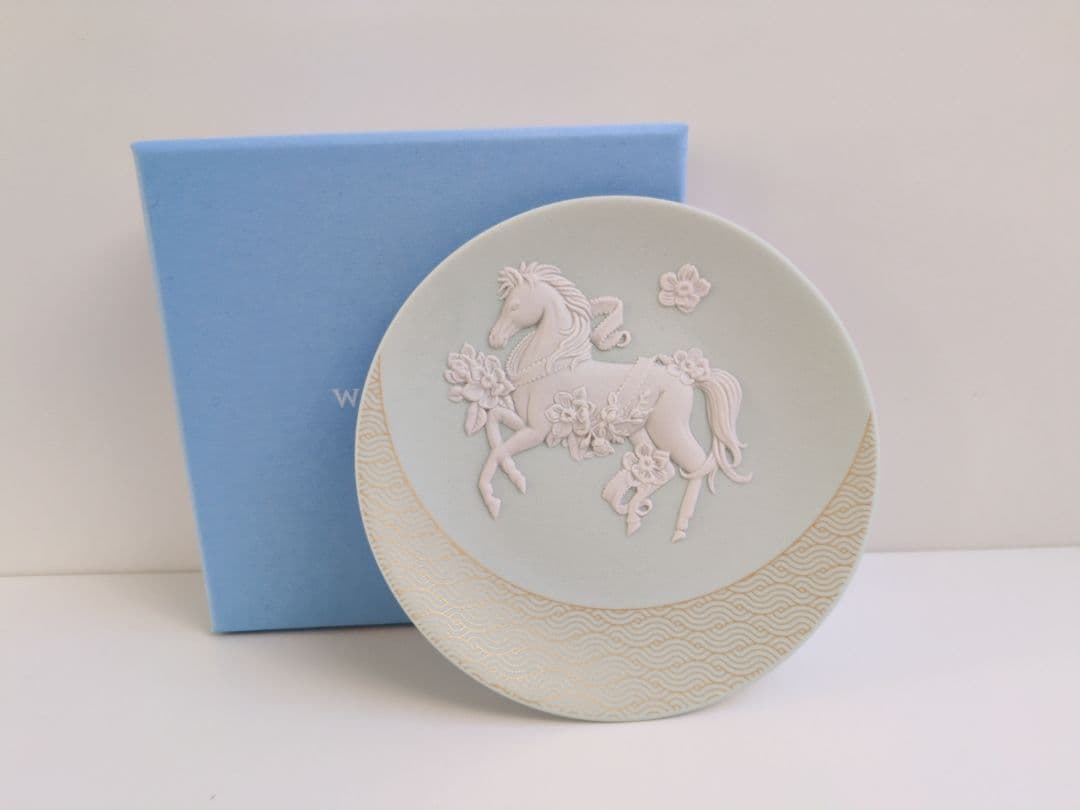 ◇訳あり◇完売品　ウェッジウッド　干支トレイ　馬