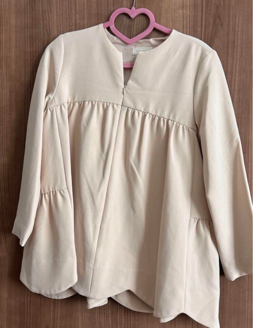 bitnabi 美人トップス　クッキーベージュ　Lサイズ　最終価格