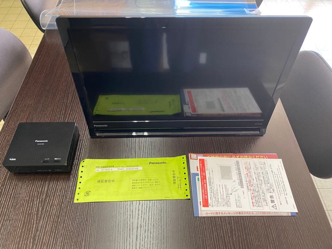 Panasonic UN-19F10-K ポータブル地上・BS・CSテレビ