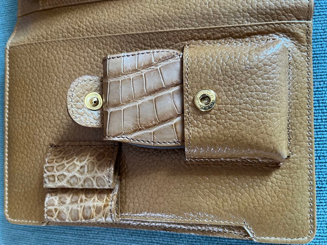 未使用　A6手帳カバー　クロコダイル　ルーペ　メモパッド　象革　キタムラ