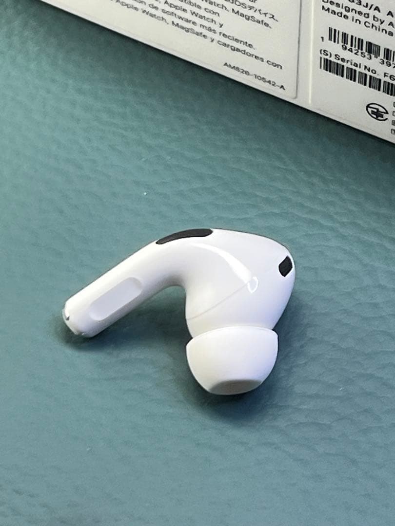 AirPods pro第2世代イヤホン右耳のみ A2083正規品動作品音質正常