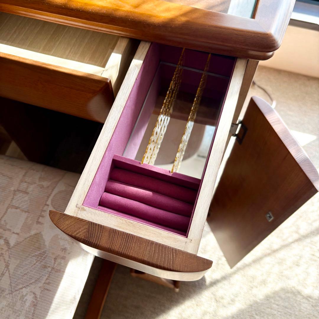 【大幅値下げ】木製三面鏡ドレッサー　別出品の椅子とセット購入をお願いします