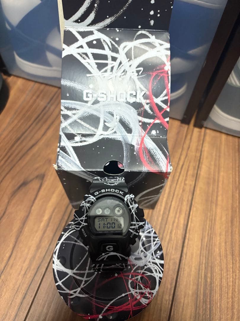 フューチュラ　FUTURA G-SHOCK デジタル 腕時計 ブラック/ホワイト