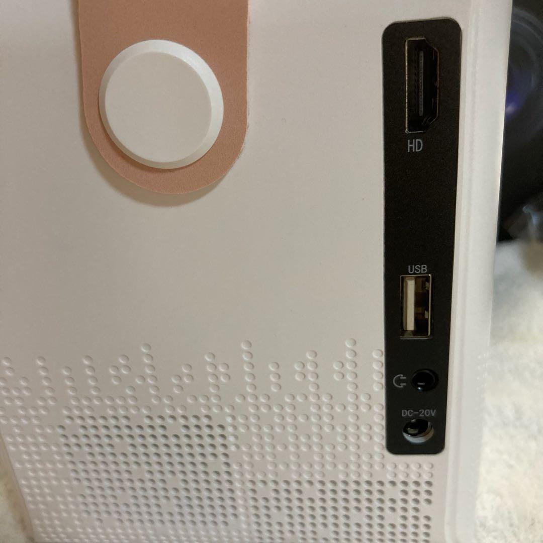 ★Android TV搭載★超短投★三脚付きプロジェクター 家庭用