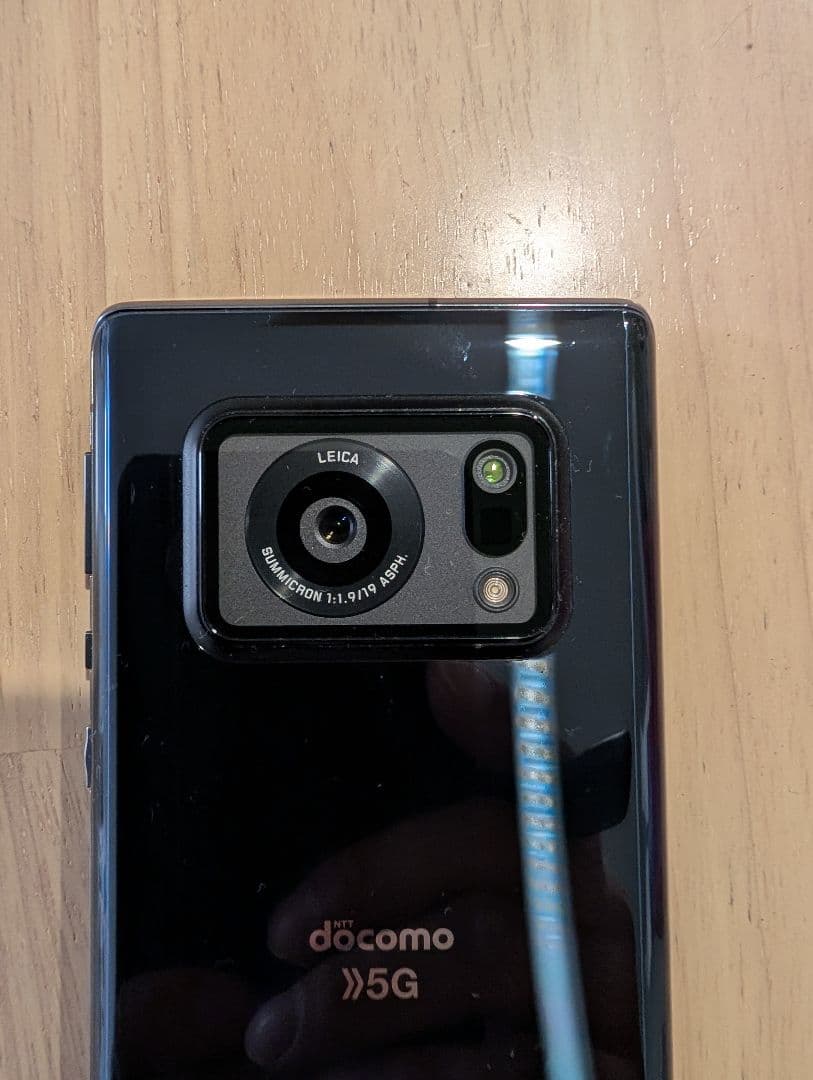 キャベツ煮太郎　AQUOS docomo 5G スマートフォン