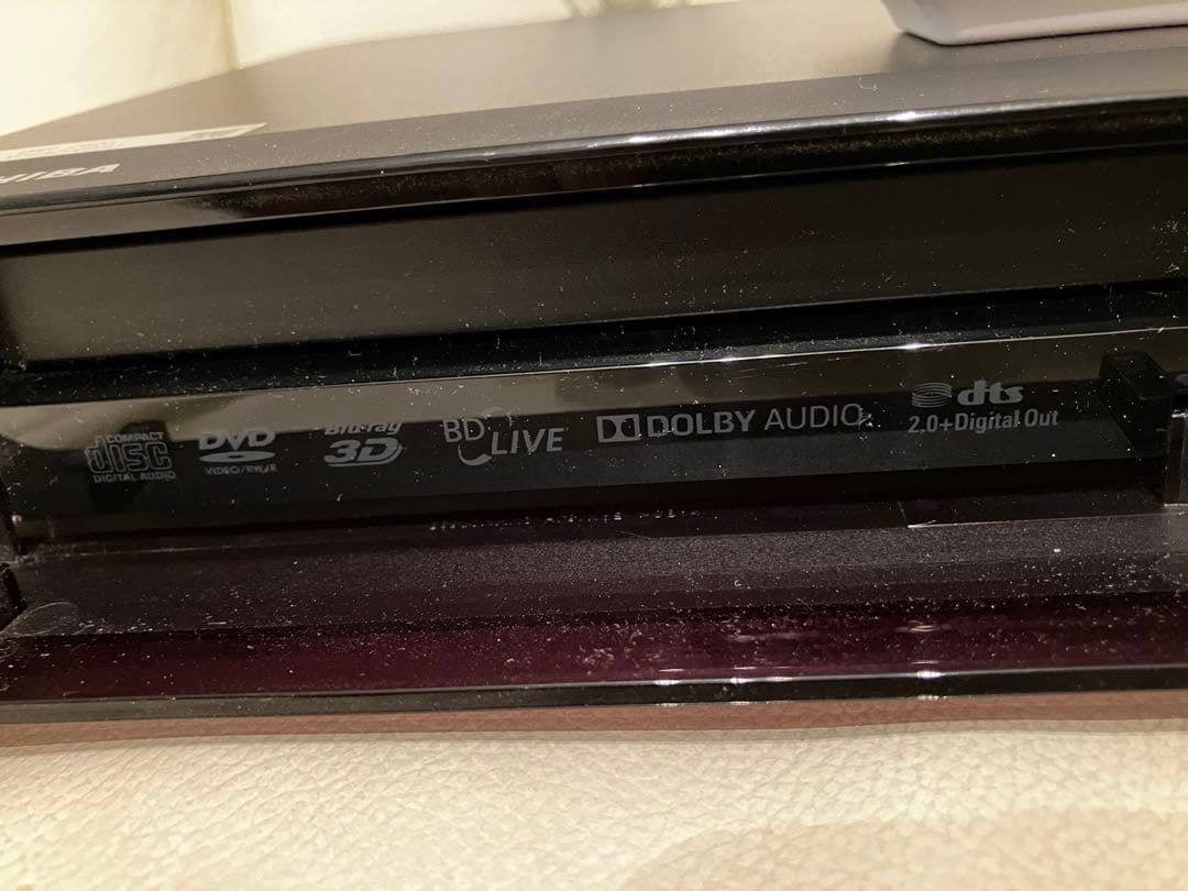 TOSHIBA ブルーレイレコーダーDBR-Z620 2015年製　リモコン付属