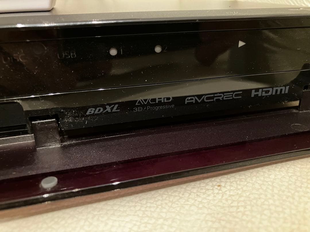 TOSHIBA ブルーレイレコーダーDBR-Z620 2015年製　リモコン付属