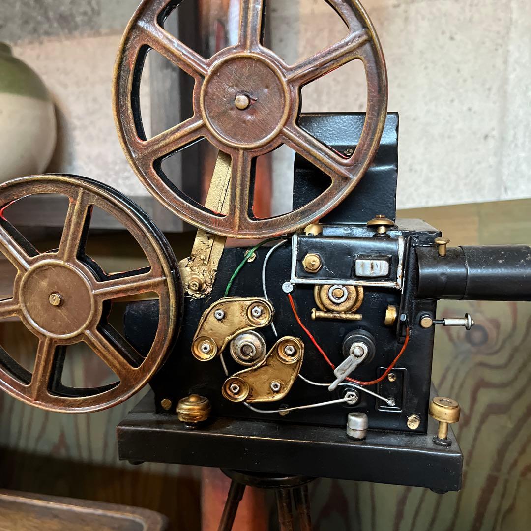 プロジェクターオブジェ