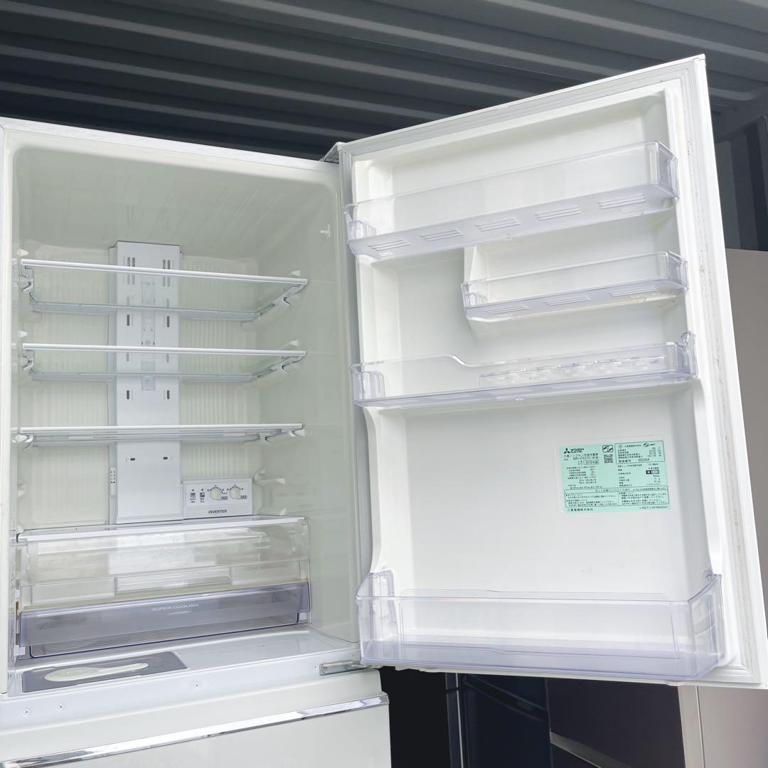 48取付無料！三菱自動製氷機搭載！高性能クリスタルホワイト3ドア冷蔵庫！洗濯機