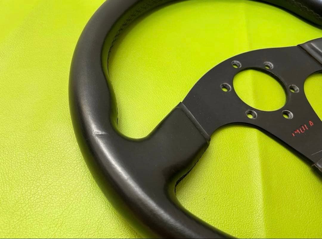 italvolanti IMOLAステアリング 3スポーク レザー製