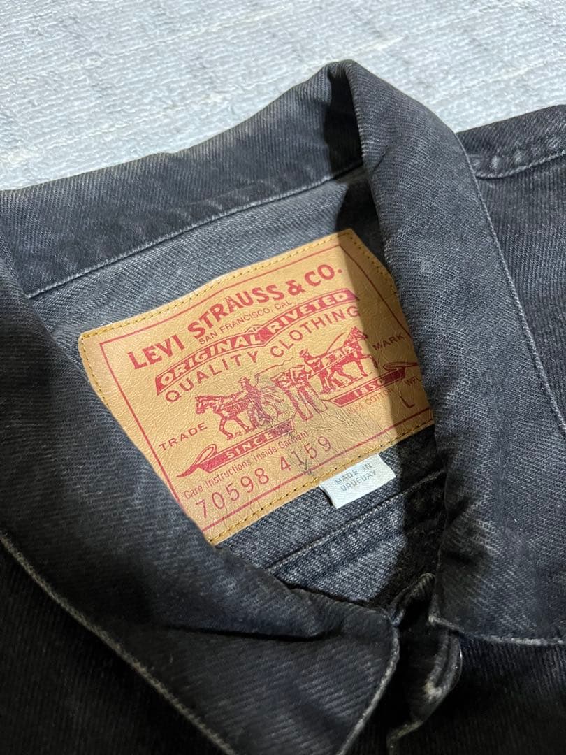リーバイス　70598-4159 デニムジャケット　Lサイズ　黒