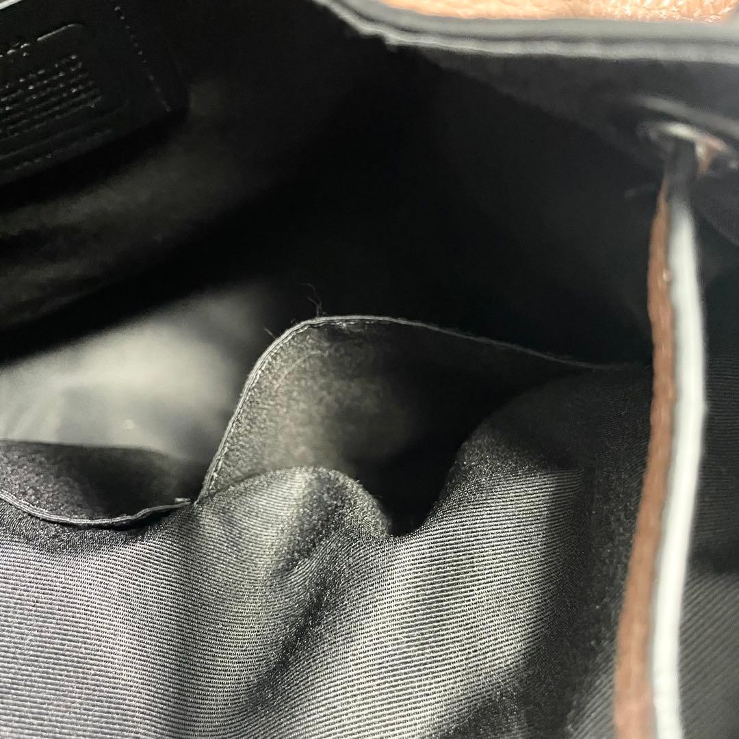 コーチ ハドソン ロゴ 金具 レザー リュック ブラウン 大容量 多機能 A4可